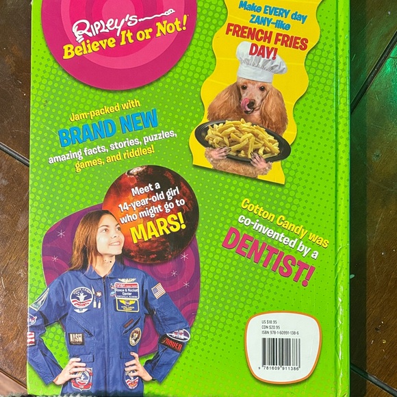 Kids Fun Facts Book - Ripley’s!!♥️♥️♥️ - Picture 2 of 4